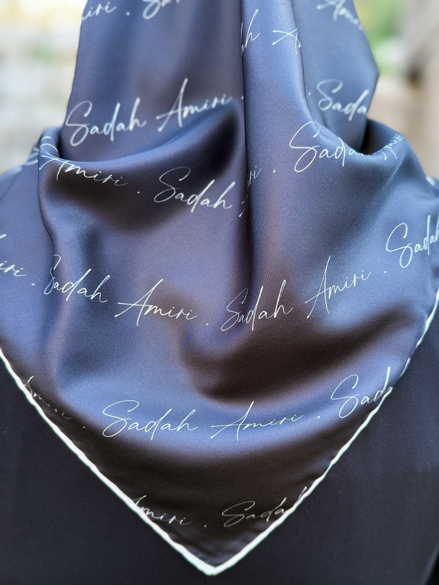 Signature Sadah Amiri Siyah Beyaz Twill Eşarp