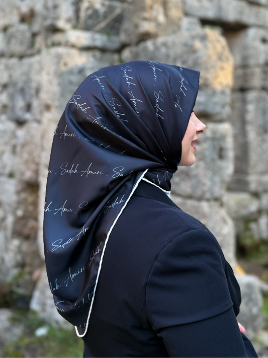 Signature Sadah Amiri Siyah Beyaz Twill Eşarp