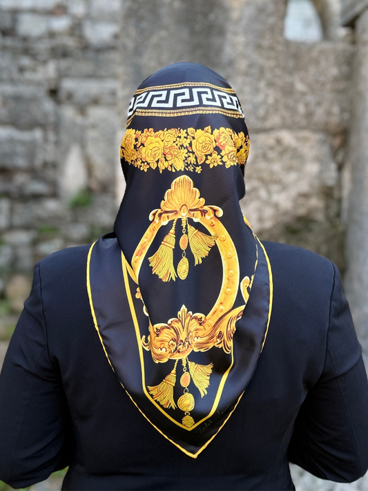 Siyah ve Gold Barok Desen Twill Eşarp