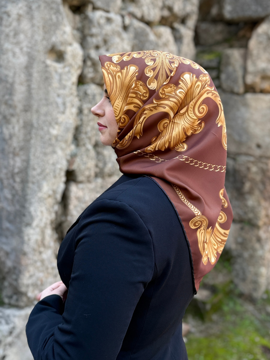 Baroque Kahverengi Barok Desen Twill Eşarp