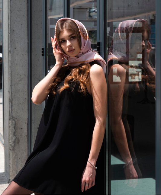 Cords Pembe Gold Zincir Desenli Twill Eşarp